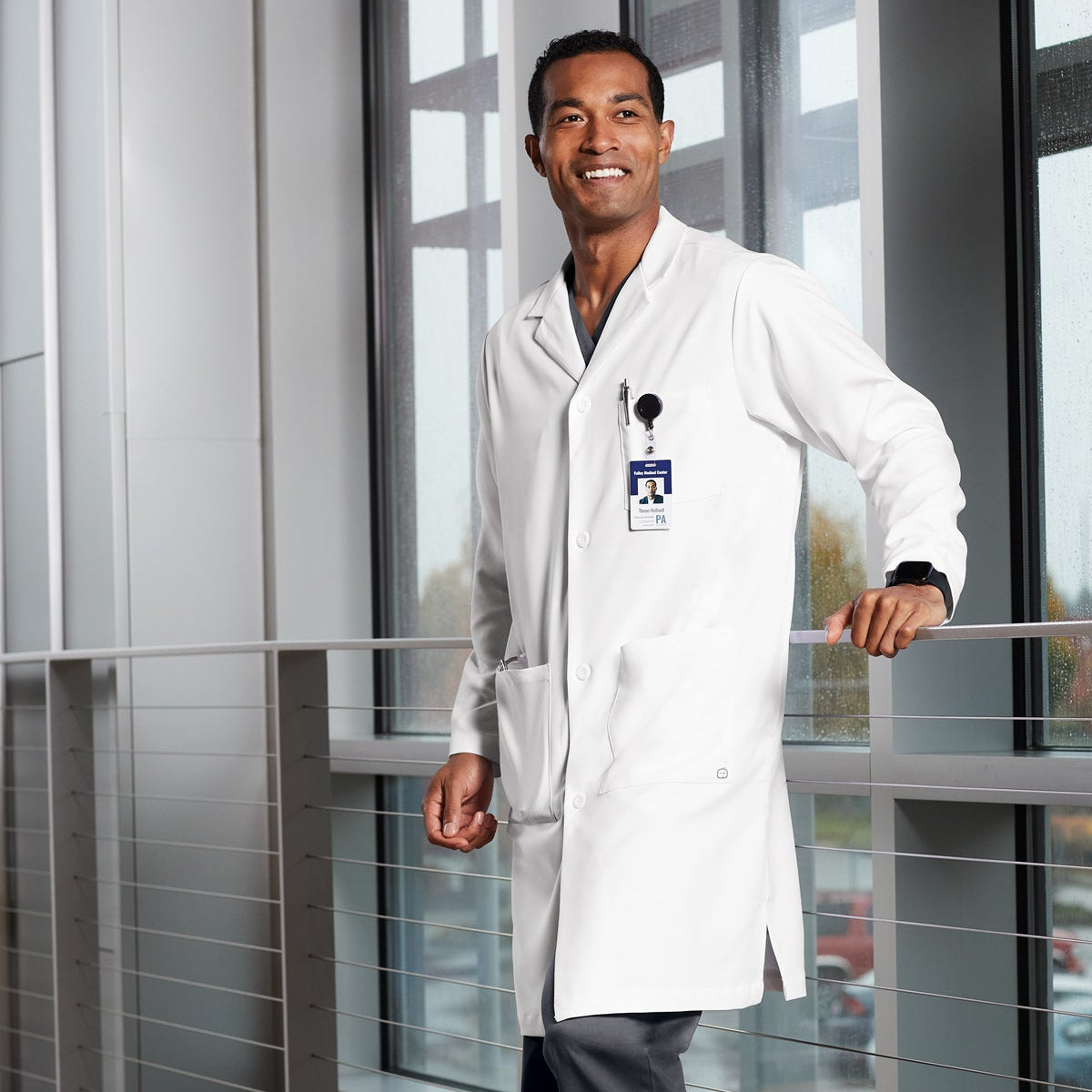 WINK | Men’s Long Lab Coat